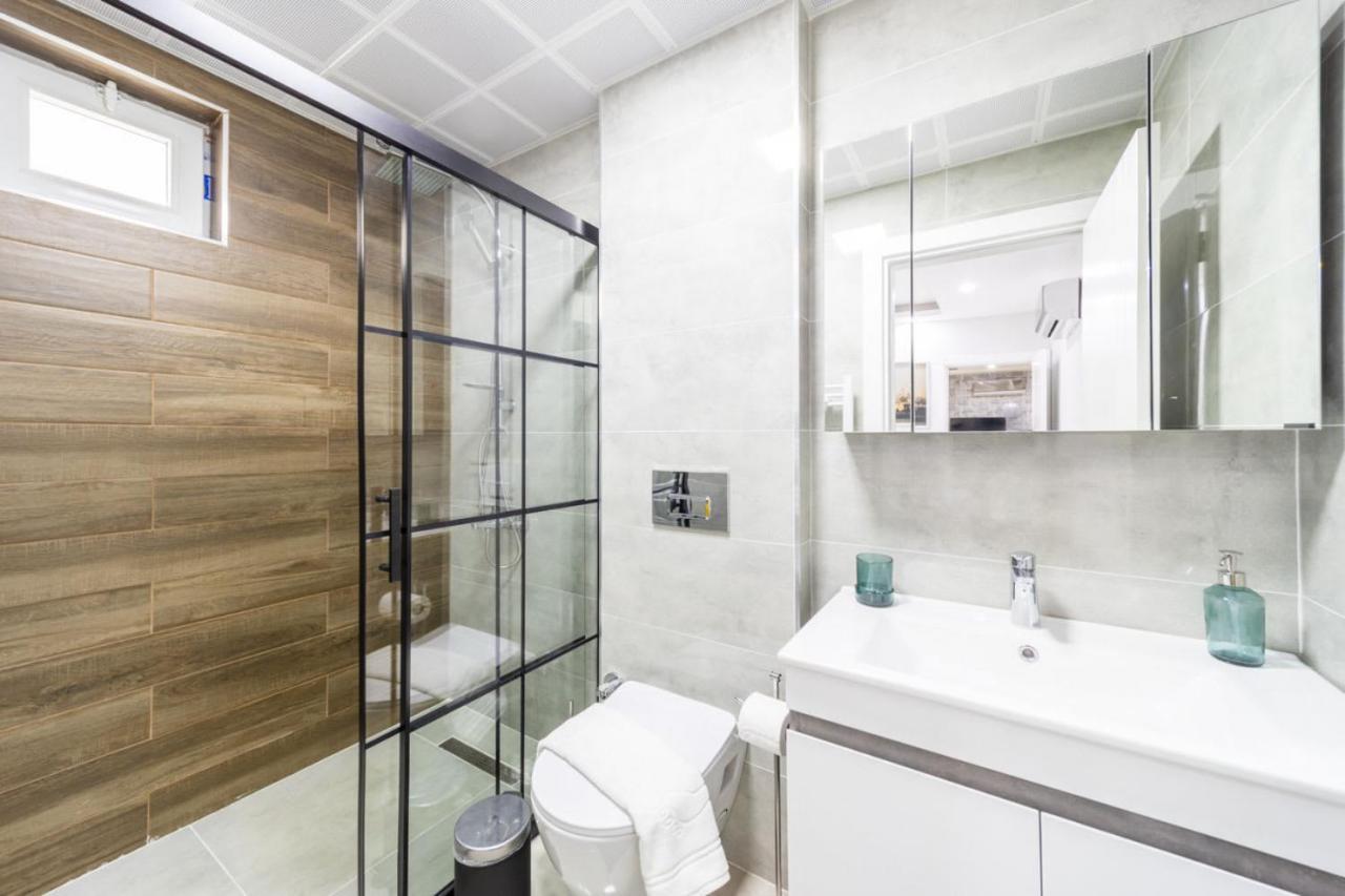 Modern And Cozy Apartment With Central Location And Balcony In Muratpasa, Antalya Exteriör bild
